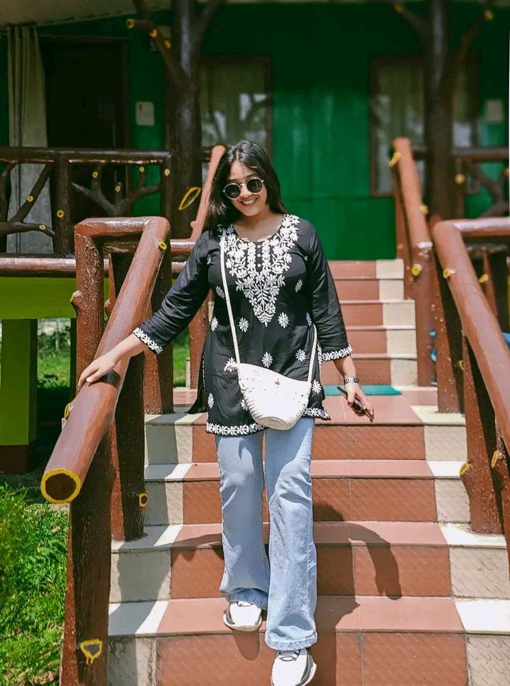 Stylish Black Embroidered Kurta