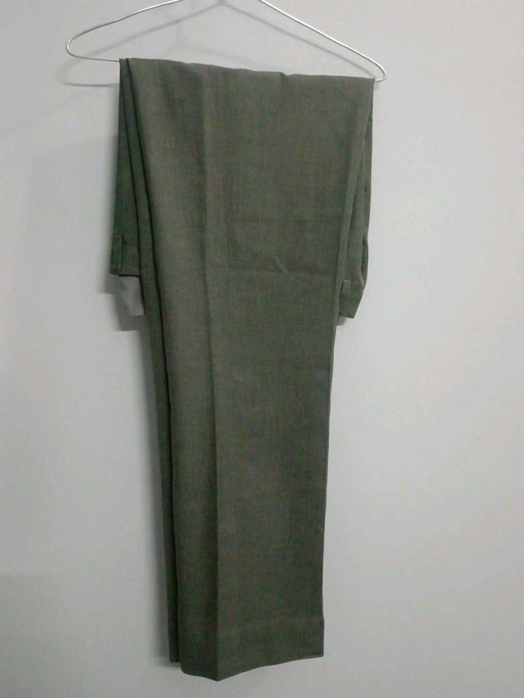 Men's charcoal grey cotton linnen Trousers.New con