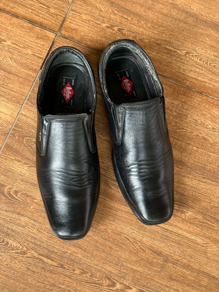 Lee Cooper Black Leather Loafers