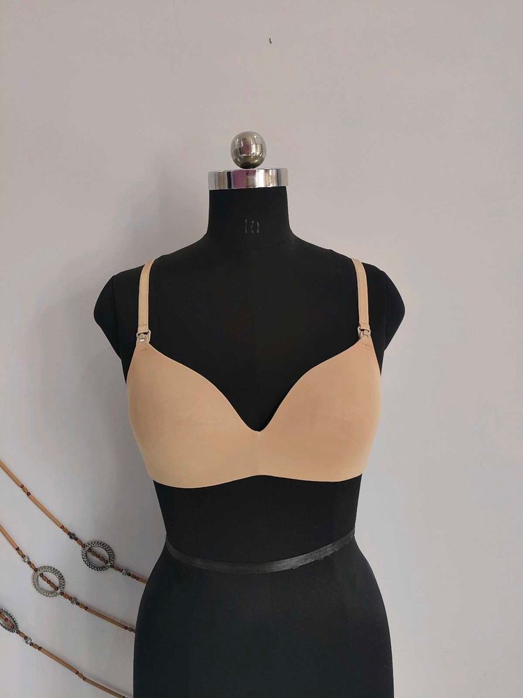 Seamless Skin Tone Bra