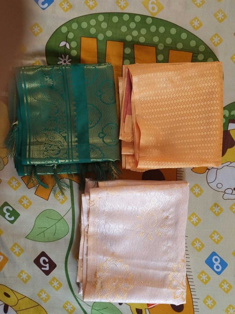 Elegant ponnadai shawl