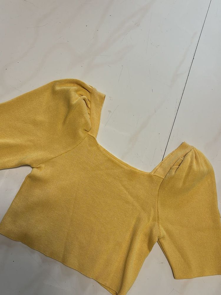 Yellow Puff Sleeve Crop Top