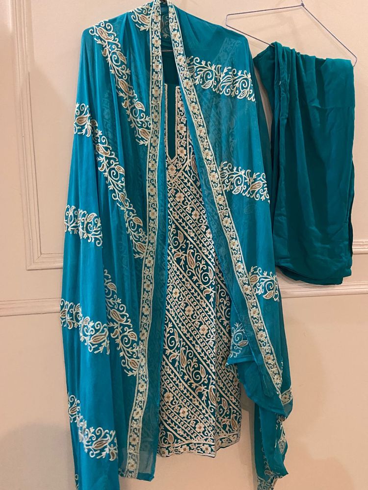 Beautiful Teal Embroidered Kurta Set