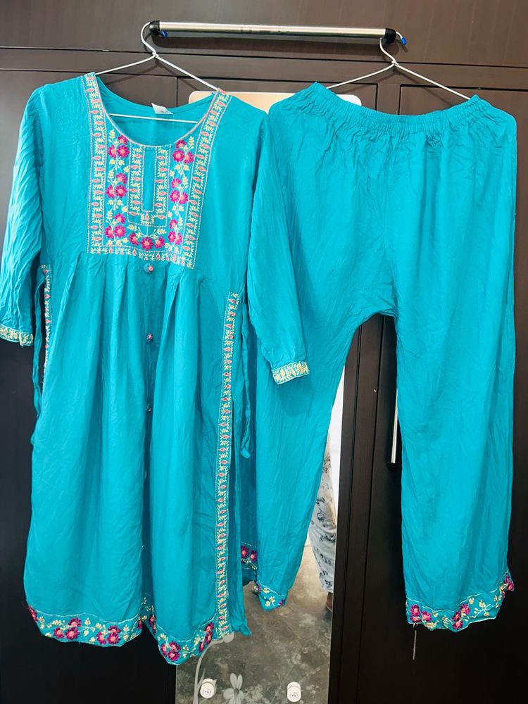Beautiful Naira Cut  Suit ✨