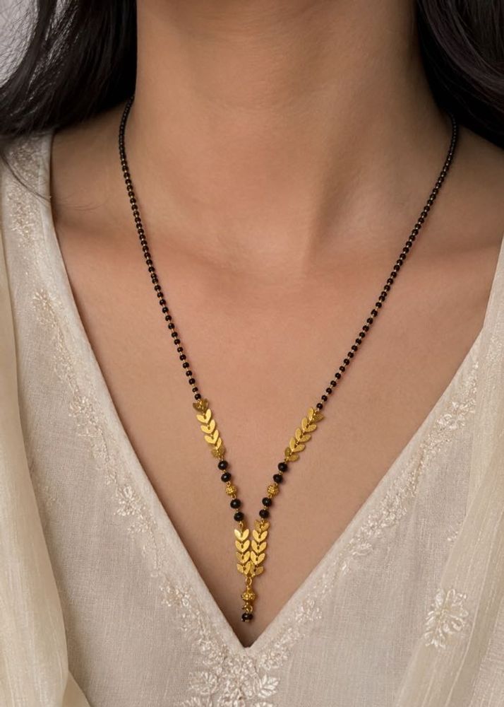 Elegant Gold Mangalsutra