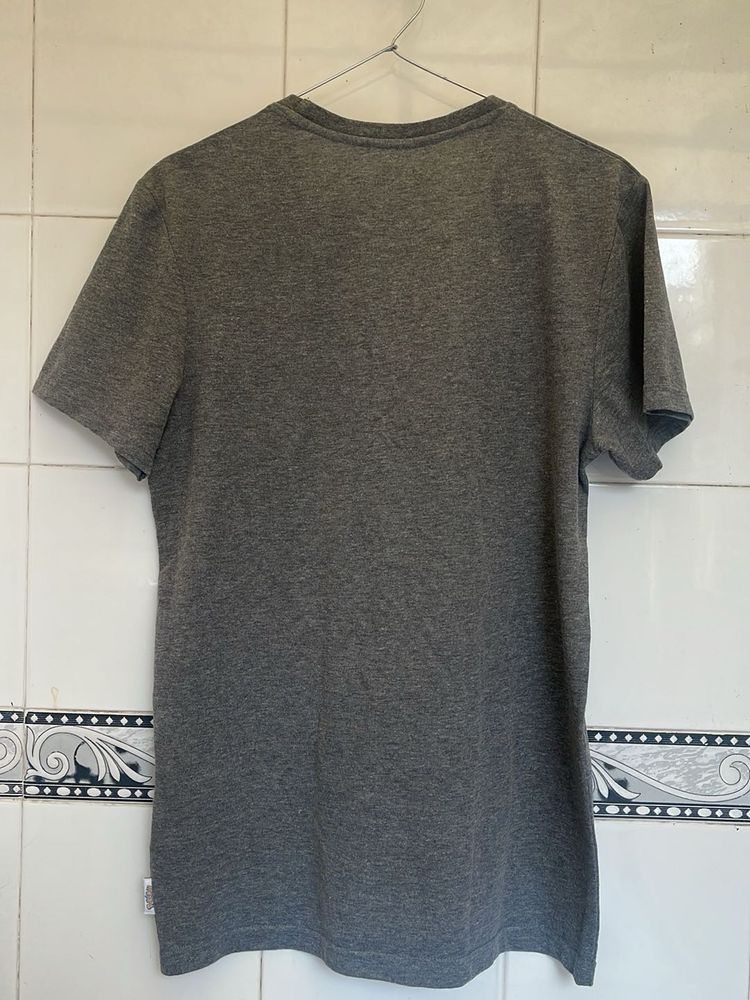 Men's Grey T-Shirt