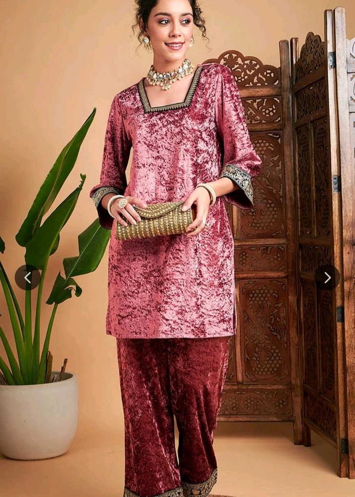 embroidered square neck velvet kurti with trouser