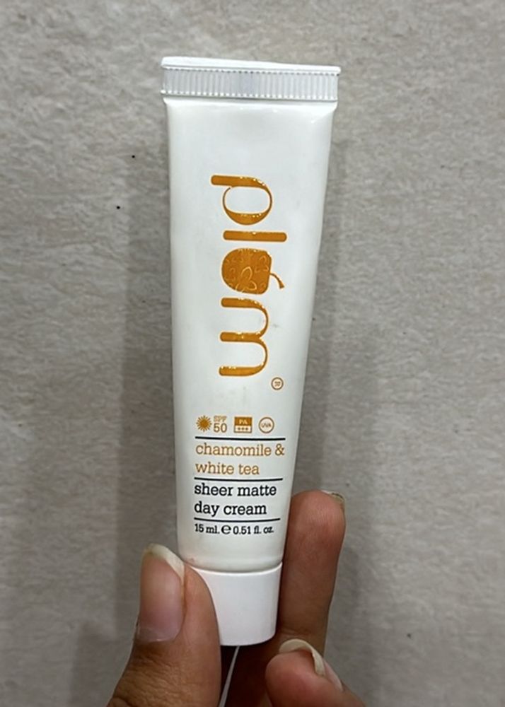 Plum Sheer Matte Day Cream