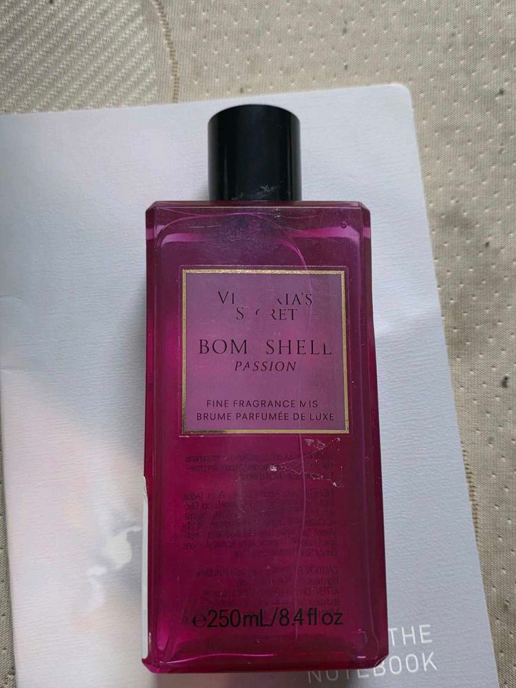 Victoria's Secret Bombshell Passion Fragrance Mist