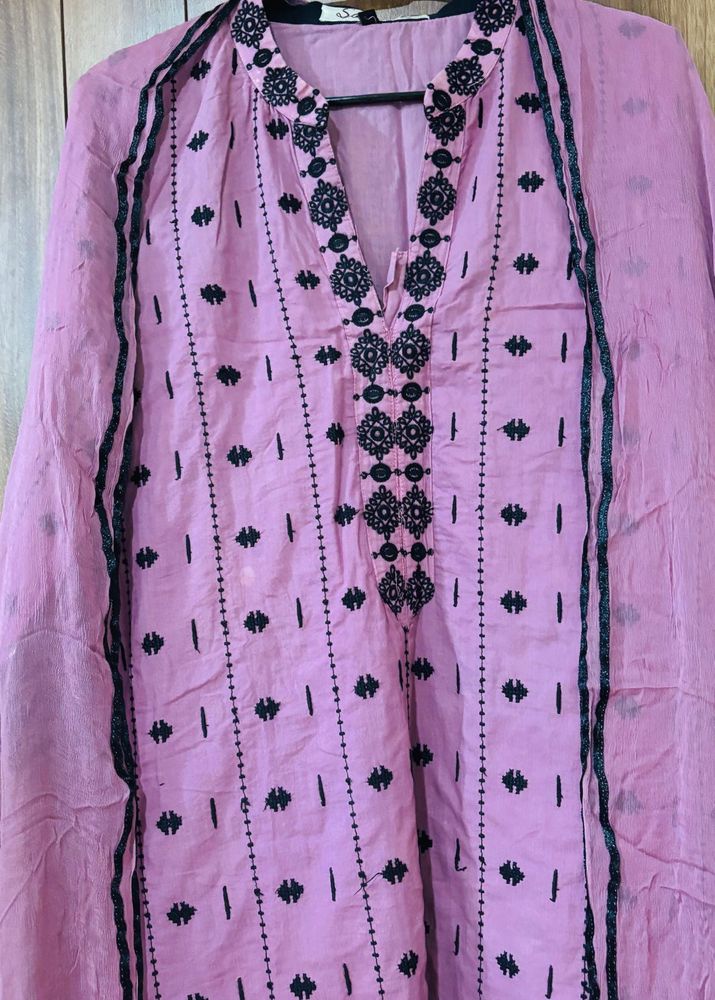 Pink Kurta with Black Embroidery