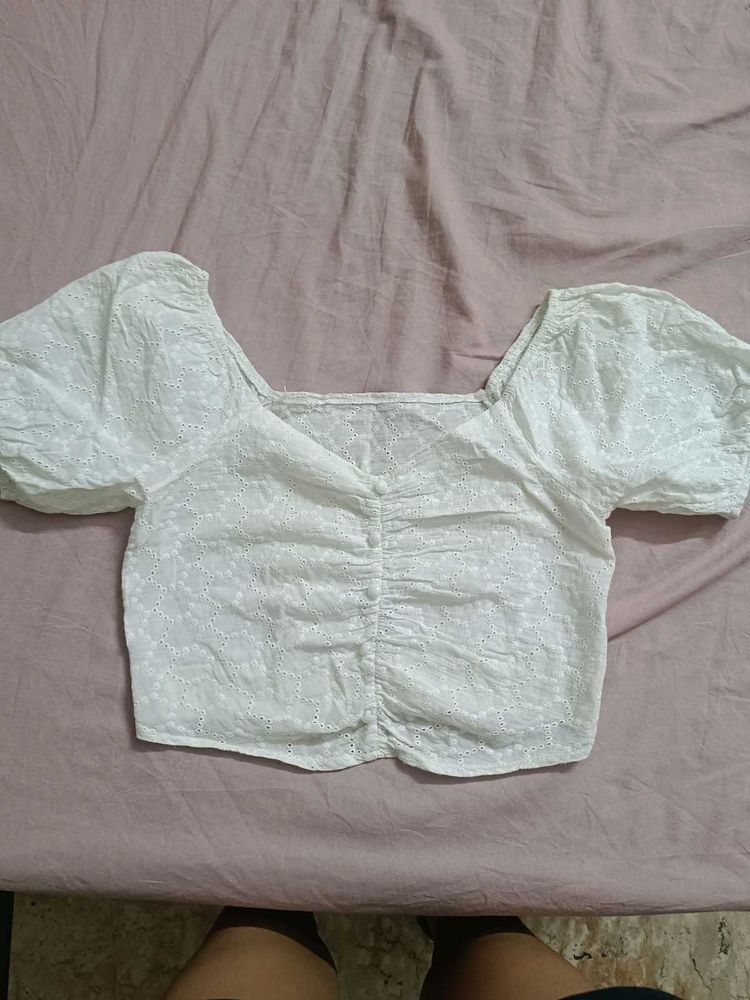 Chic White Eyelet Puff Sleeve Top