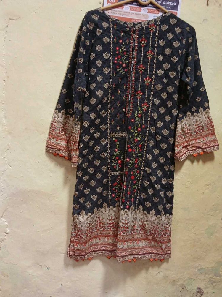 Elegant zari  Embroidered Kurta