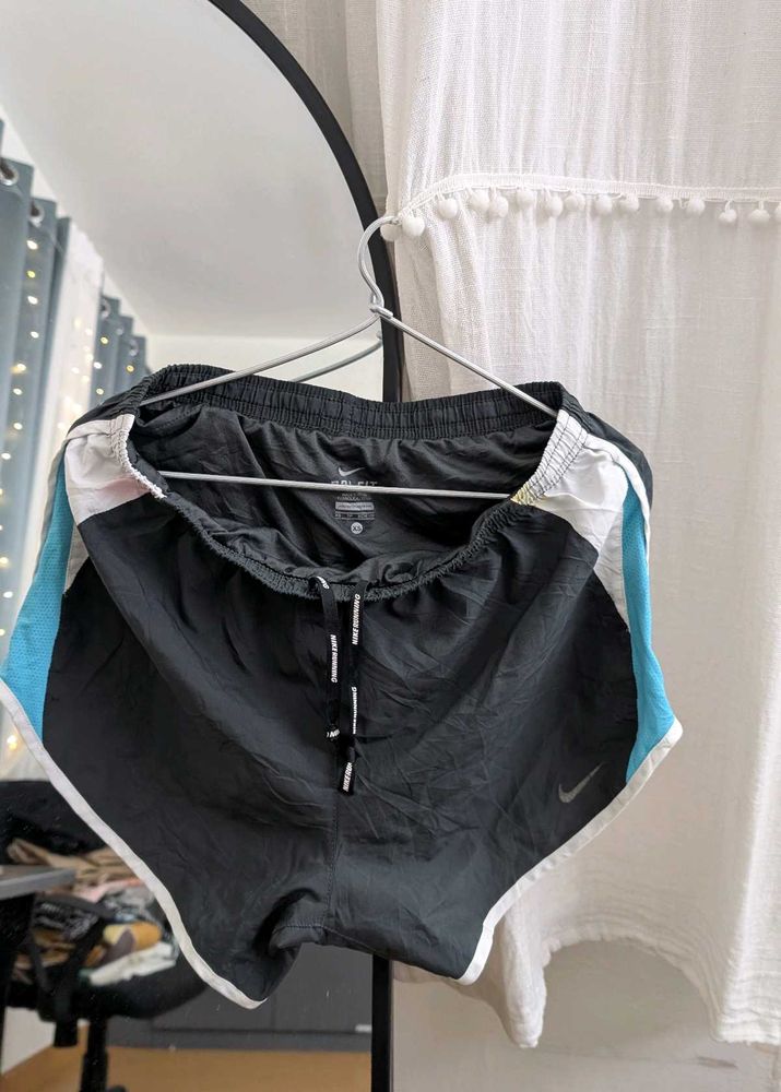 Sale! Nike shorts