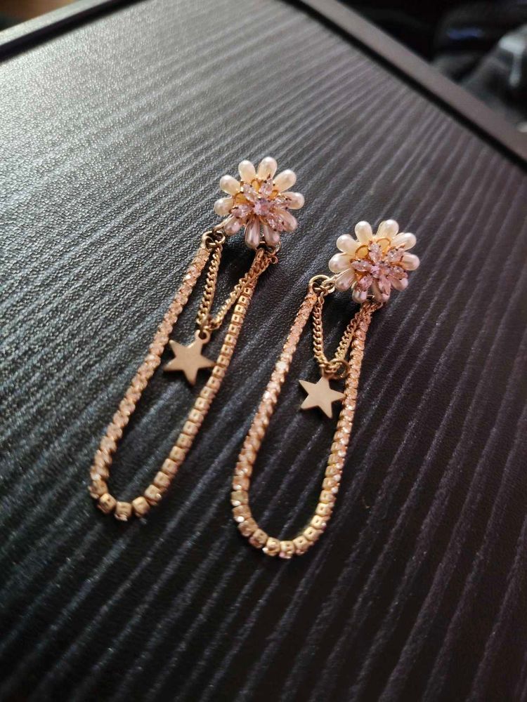 Chic Star &amp; Flower Dangle Earrings