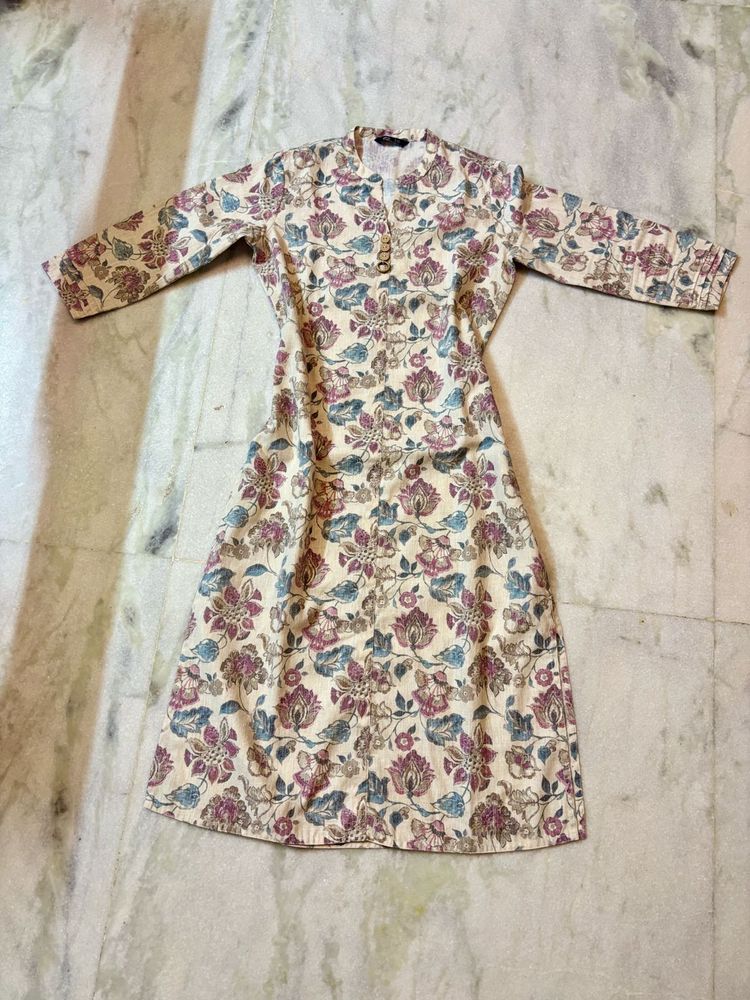 Elegant Floral Print Kurta