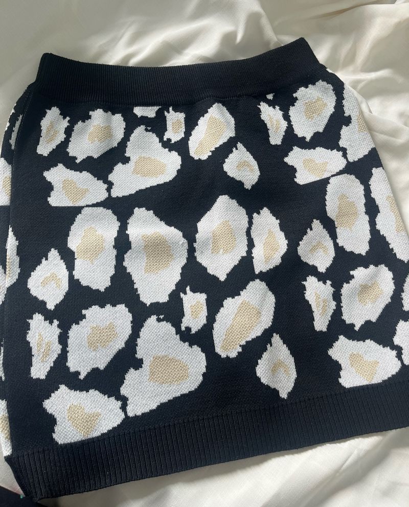 Urbanic Pinteresty Skirt
