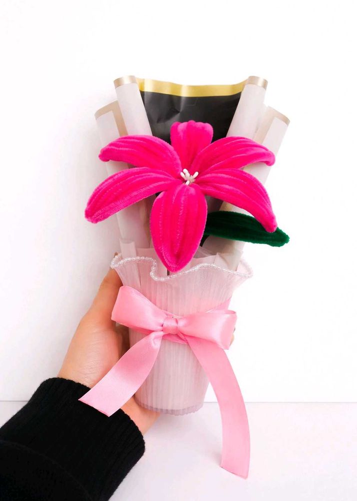 Pink Lily Bouquet