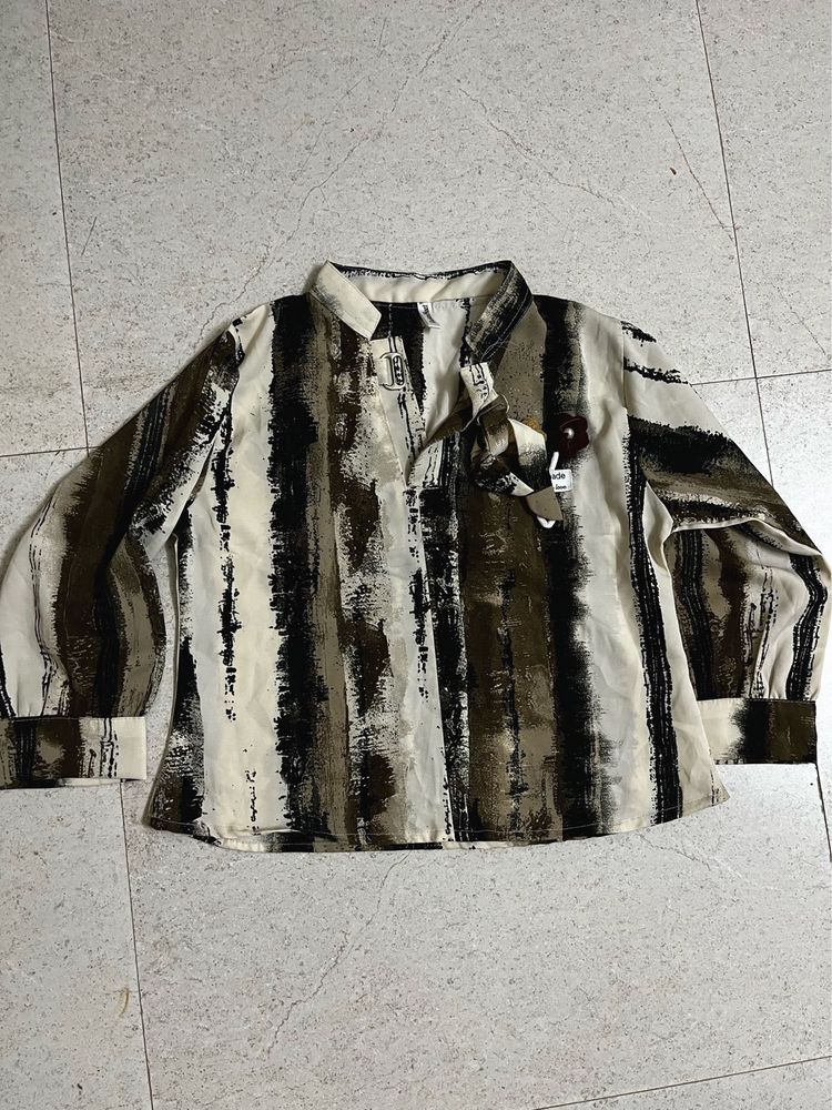 Abstract Print Long Sleeve top