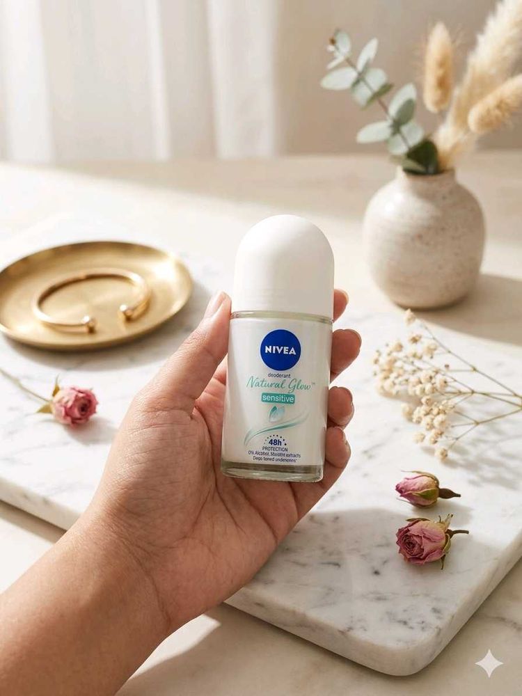 Nivea Natural Glow Sensitive Roll-On