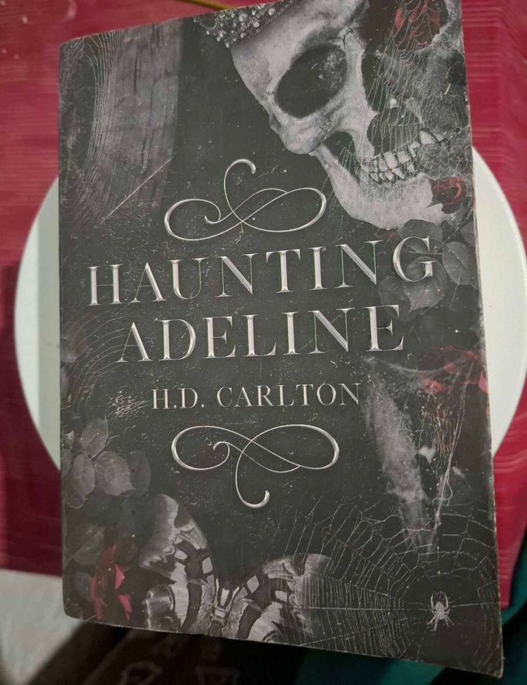 Haunting Adeline Novel Vol.1