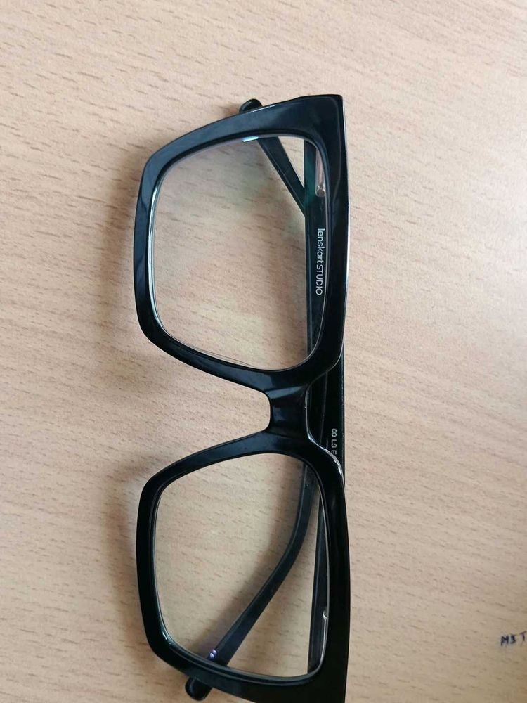 Lenskart Black Eyeglasses