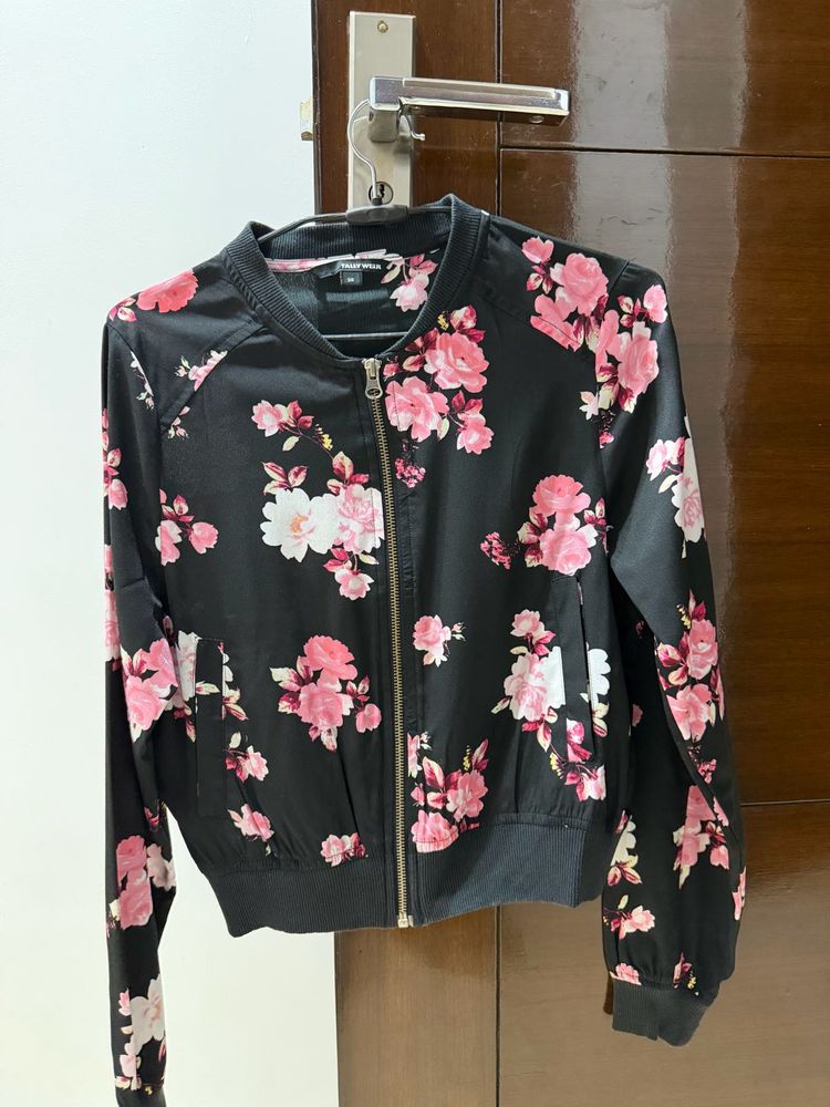 (S) Floral Bomber Jacket