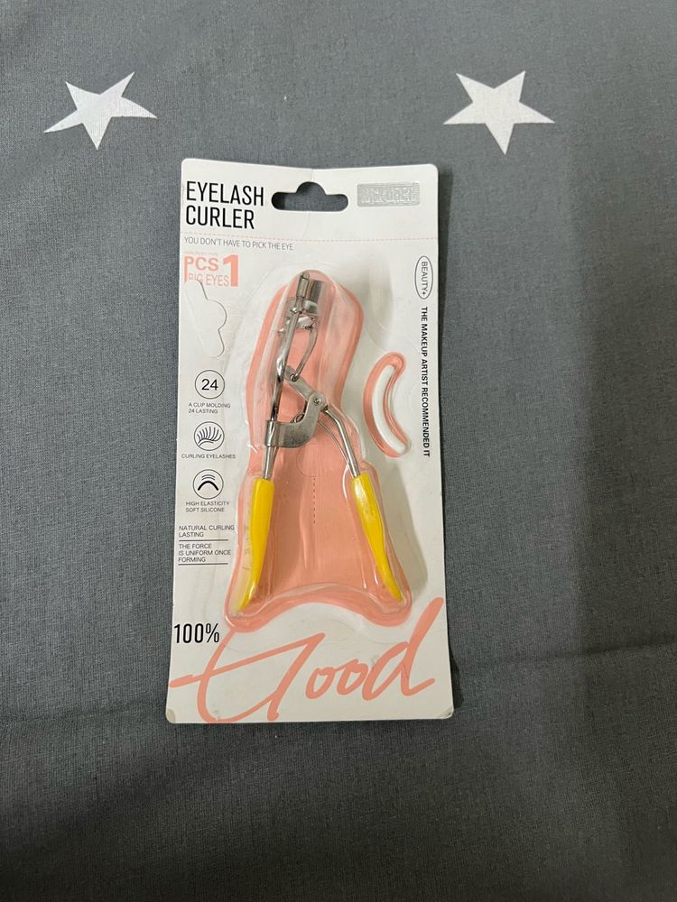 sealed 🆕 Eyelash Curler