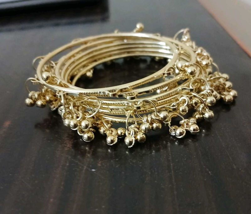 Golden Jingle Bangles Set