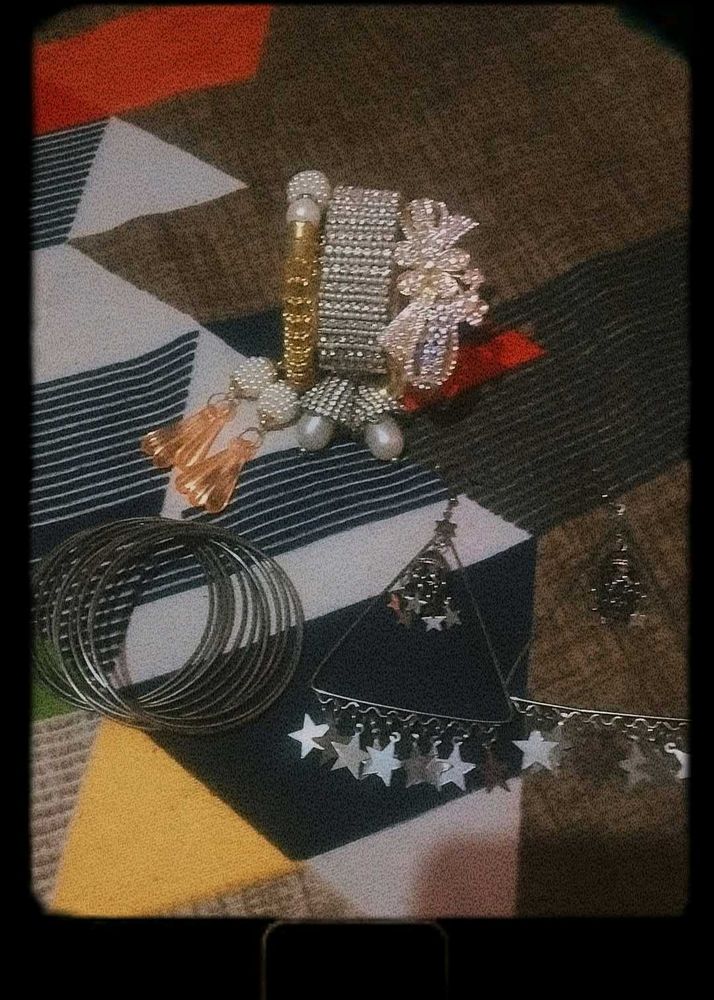 Combo Of 5 Items 🤗