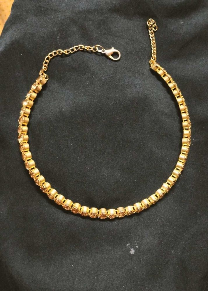 Gold-toned Necklace