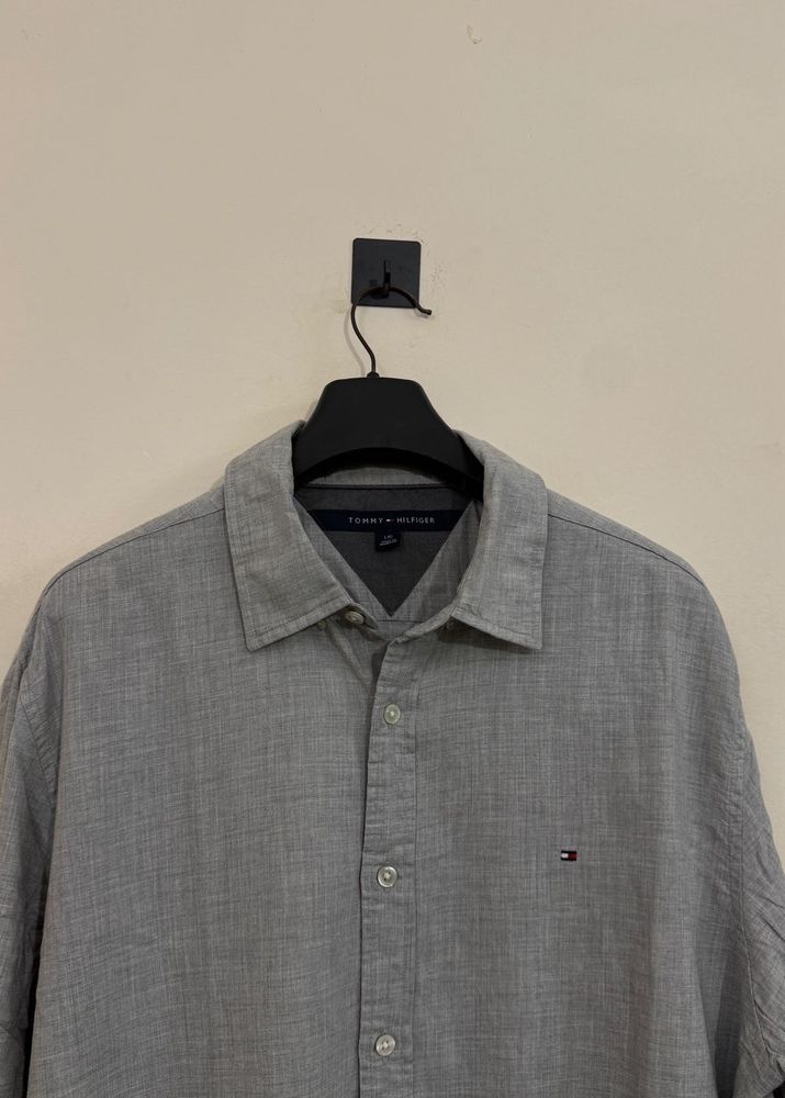 Tommy Hilfiger Men's Grey Shirt