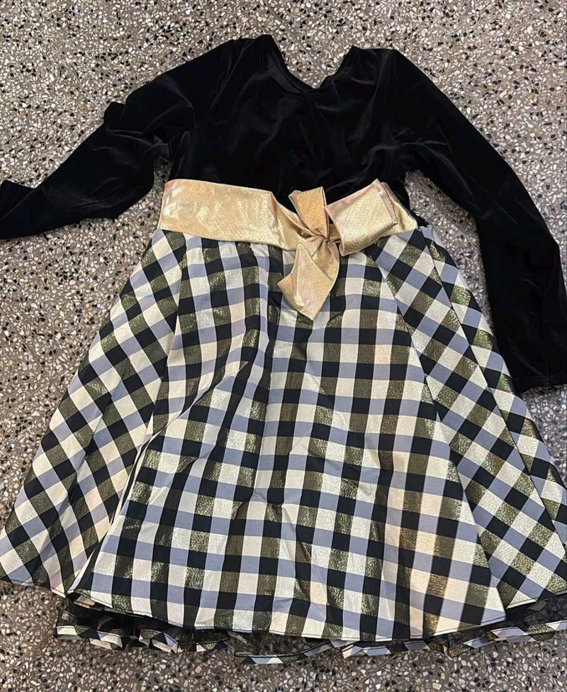 Like new kids partywear