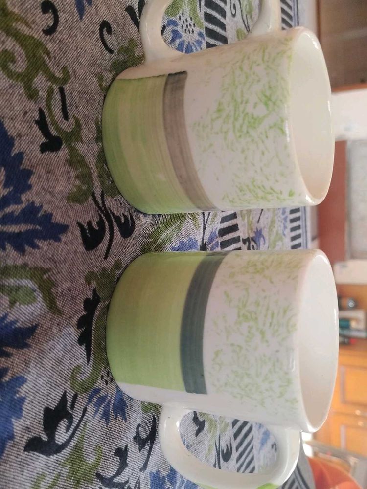 Set of 2 Green Ceramic coffee Mugs floral