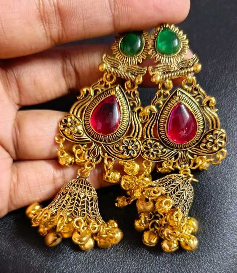 Kashmiri jhumka