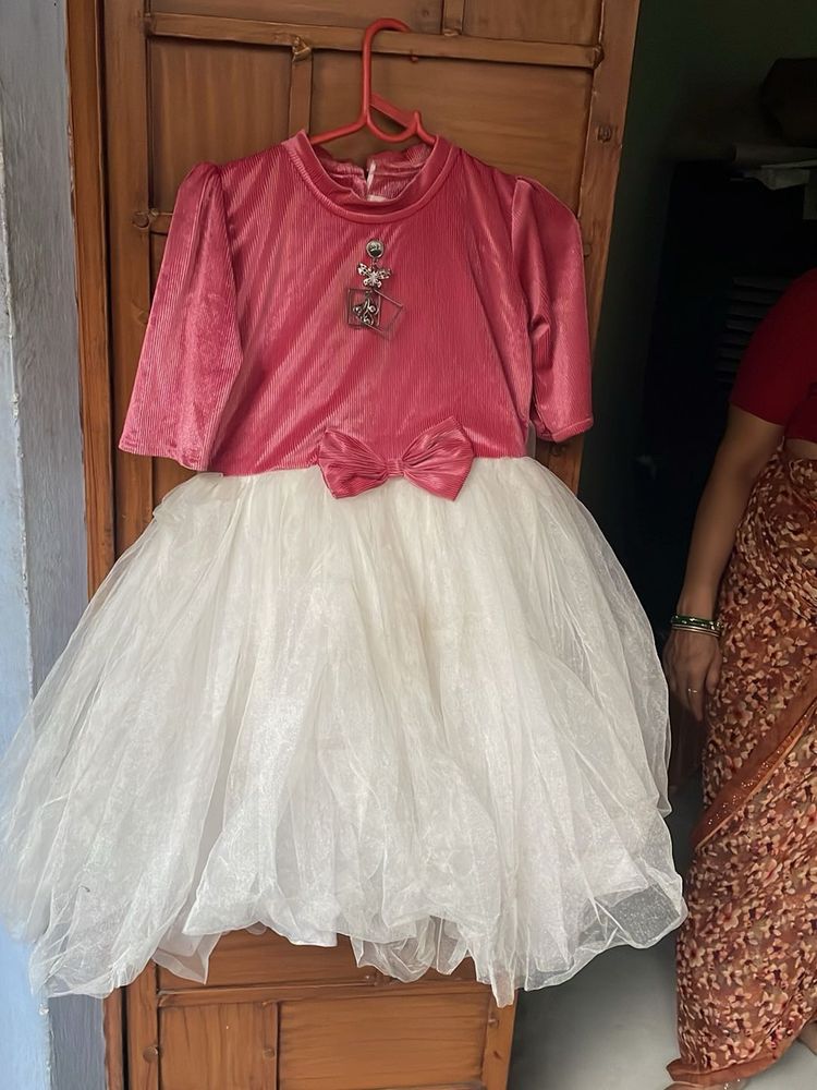 the very pretty pink flair frock