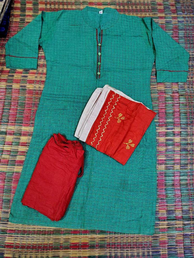 Green Kurta Set with Red Bottom