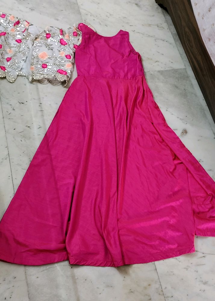 Gown