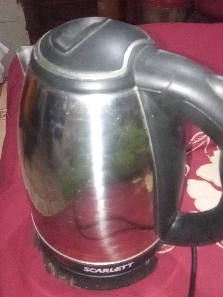 Scarlett Electric Kettle