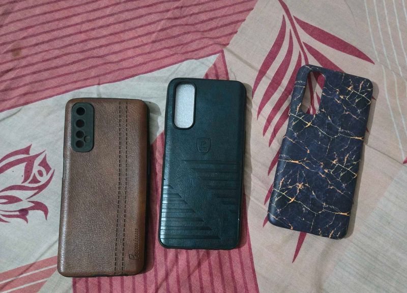 Lot of 3 Mobile Phone Cases(realme 7)