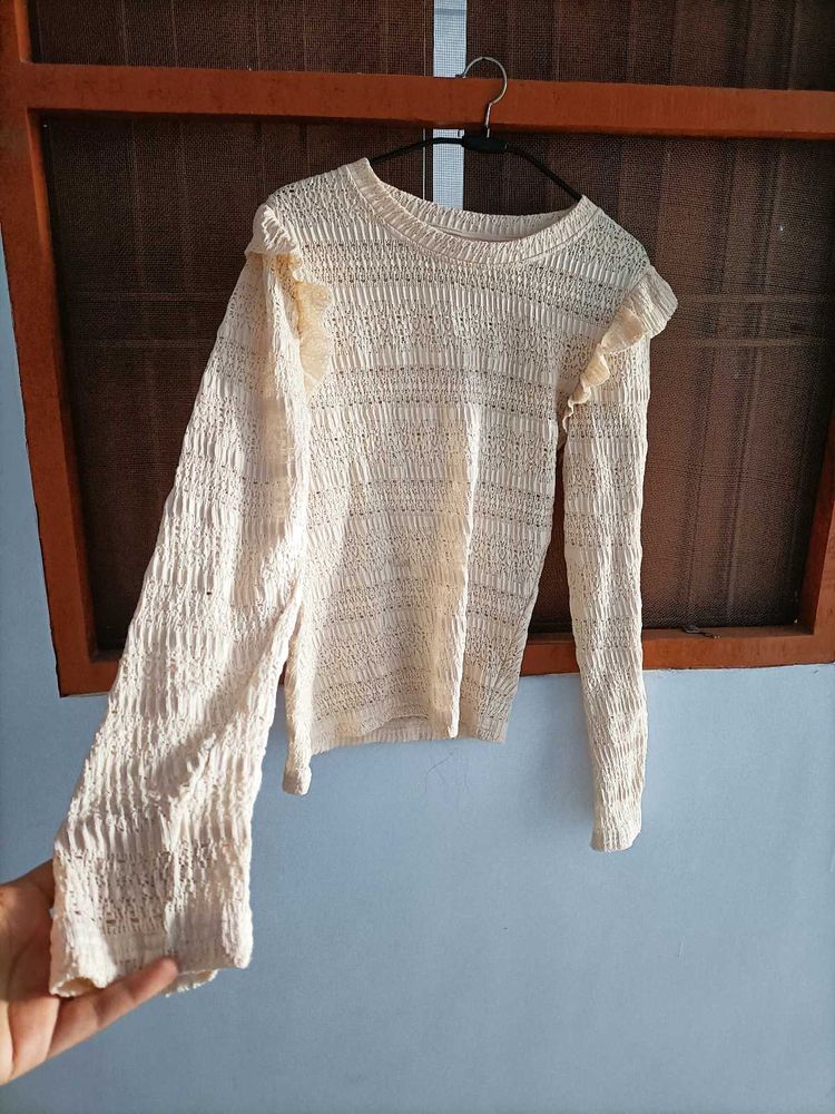 ruffled top