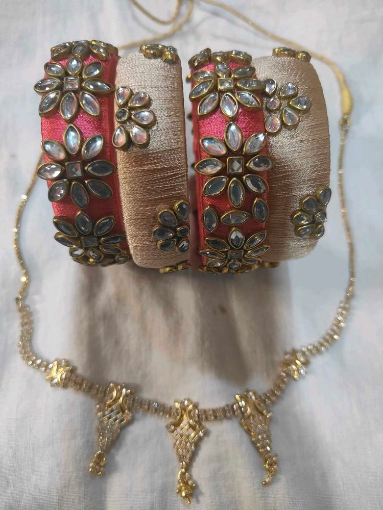 Beautiful Necklace &amp; Handmade Bangles Set