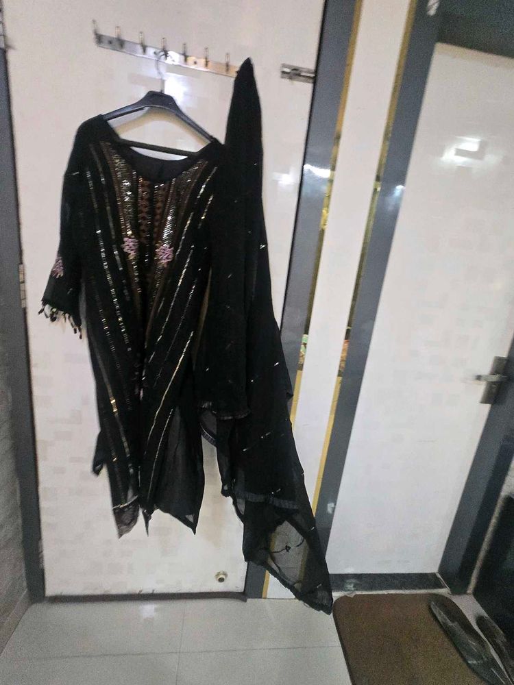 Elegant Black Sequined Kurta Set