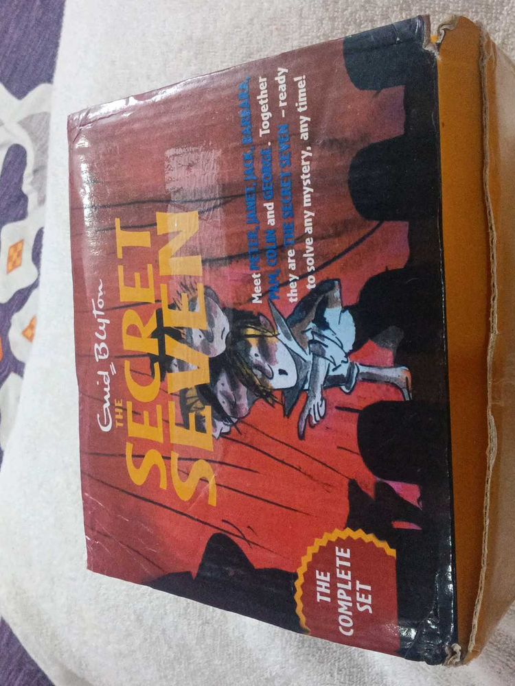 The Secret Seven Complete Set 1_17