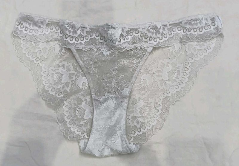 ⭐ Elegant White Lace Briefs