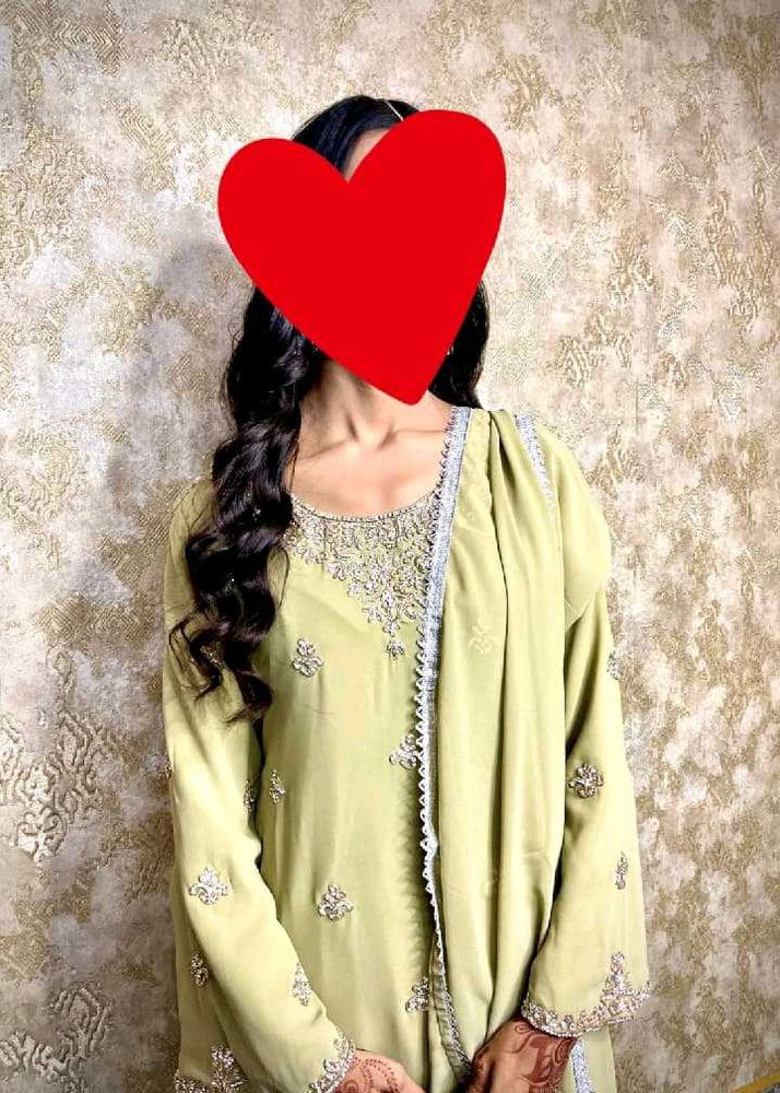 Elegant Embroidered Pakistani Suit