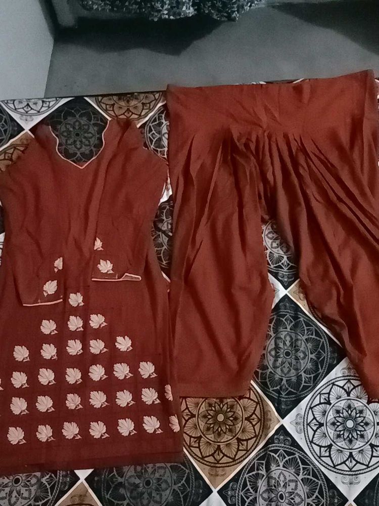 Stylish short top with semi patiala suit