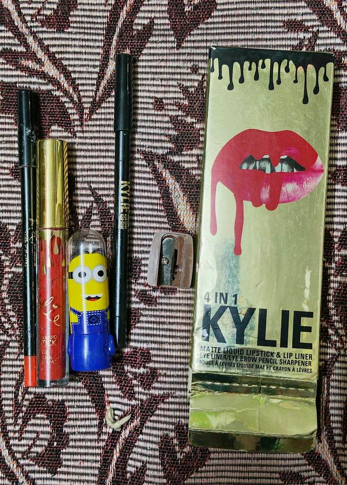 4 In 1 Kylie