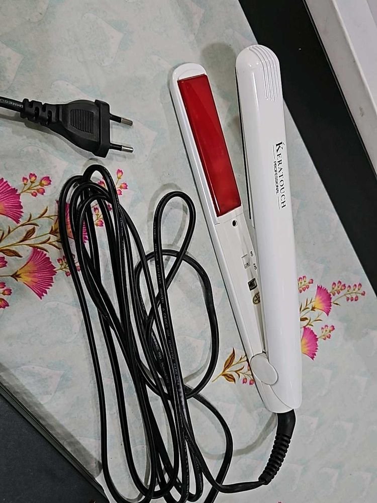 Keratouch Professional Hair Straightener