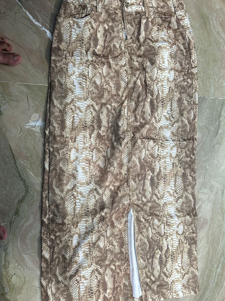 snake pattern skirt