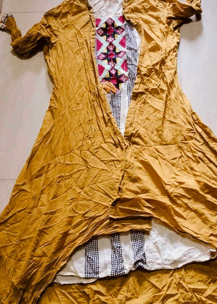 Embroidered Kurta Set